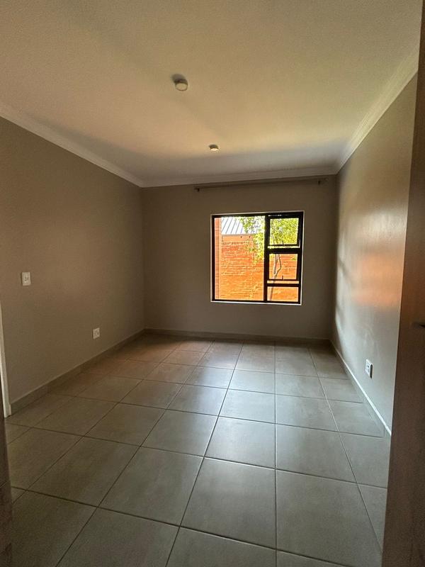 To Let 2 Bedroom Property for Rent in Six Fountains Residential Estate Gauteng