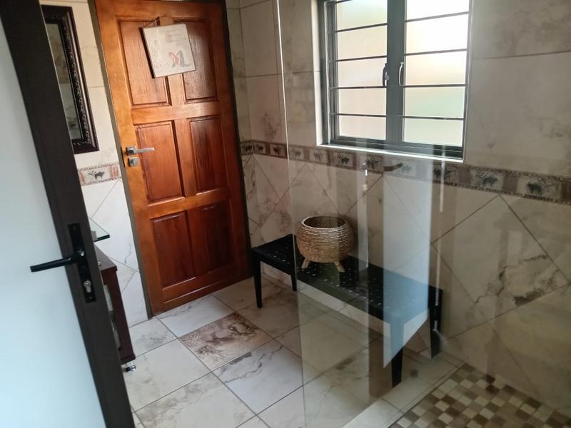 5 Bedroom Property for Sale in Pretoria Gardens Gauteng