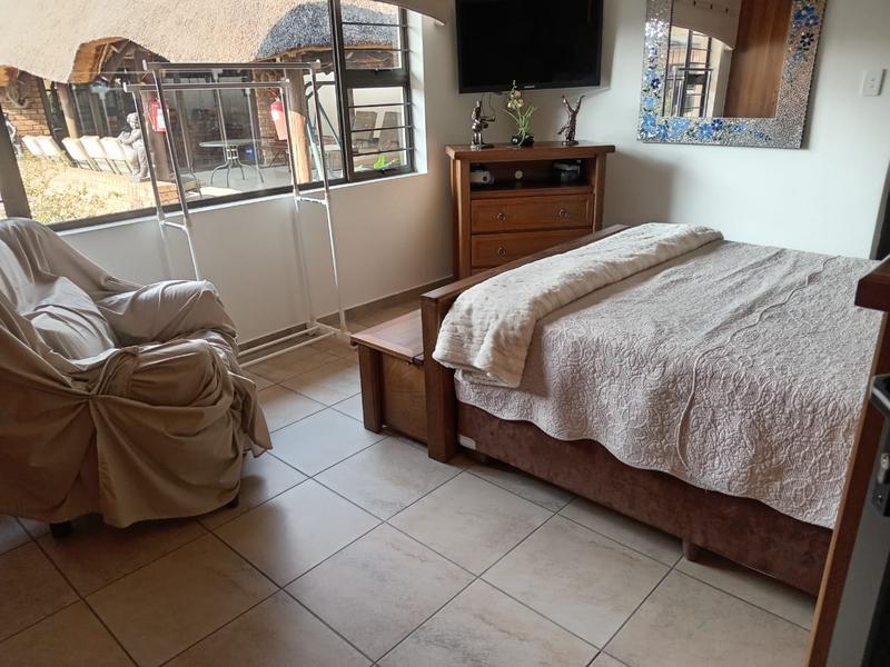5 Bedroom Property for Sale in Pretoria Gardens Gauteng