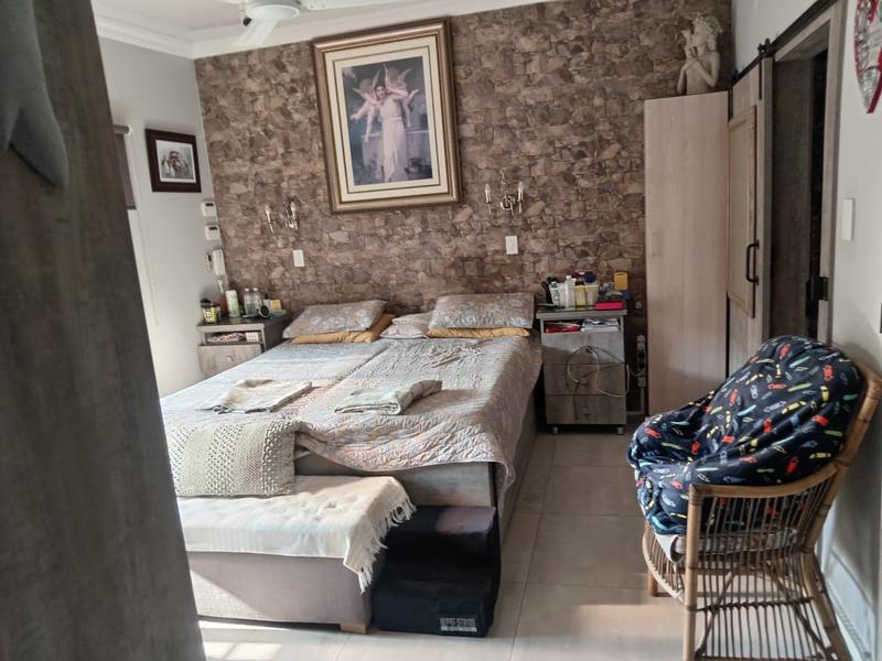 5 Bedroom Property for Sale in Pretoria Gardens Gauteng