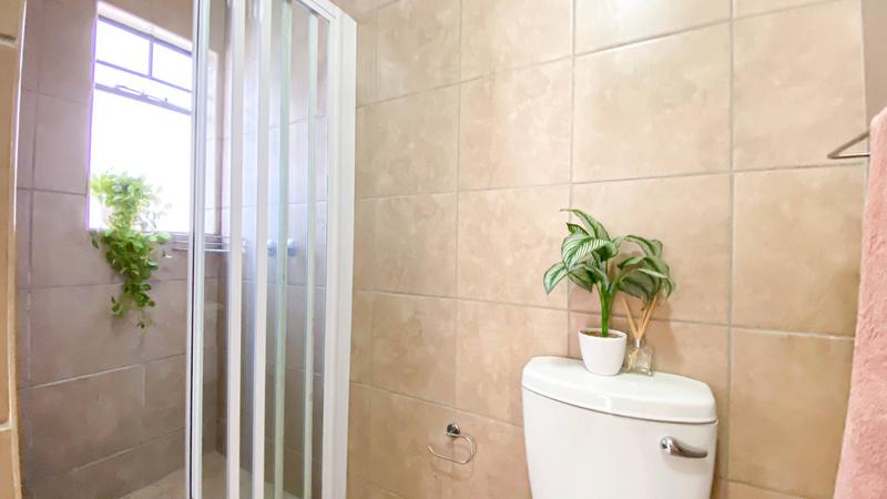 To Let 1 Bedroom Property for Rent in Noordwyk Gauteng