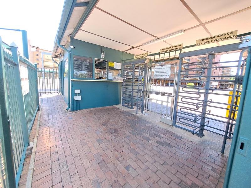 To Let 3 Bedroom Property for Rent in Die Hoewes Gauteng