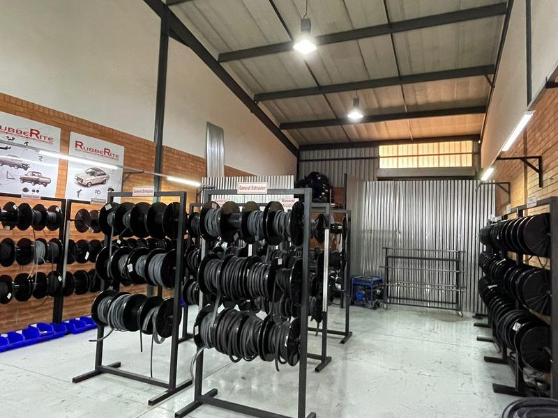 To Let commercial Property for Rent in Hennopspark Gauteng