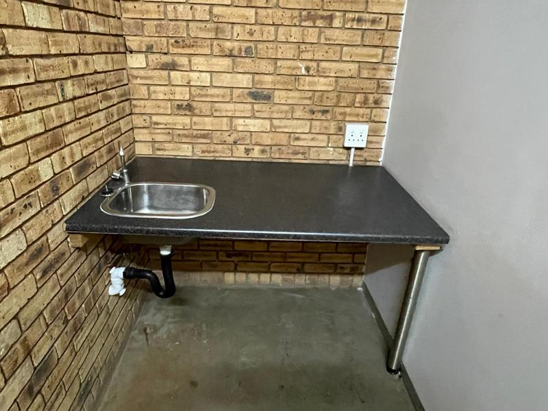 To Let commercial Property for Rent in Hennopspark Gauteng
