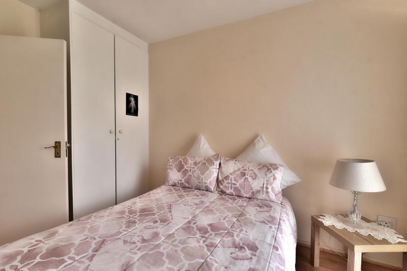 3 Bedroom Property for Sale in Oakdene Gauteng