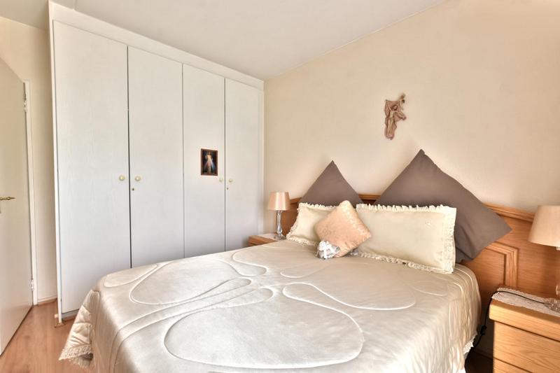 3 Bedroom Property for Sale in Oakdene Gauteng