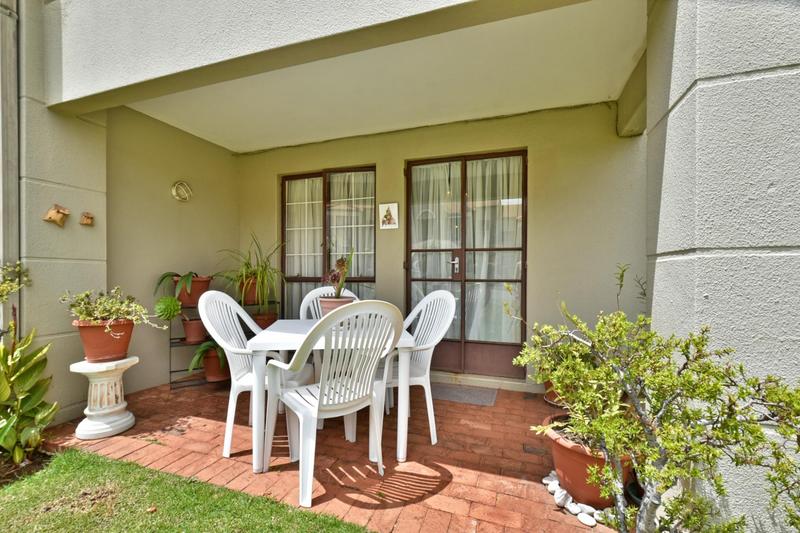 3 Bedroom Property for Sale in Oakdene Gauteng