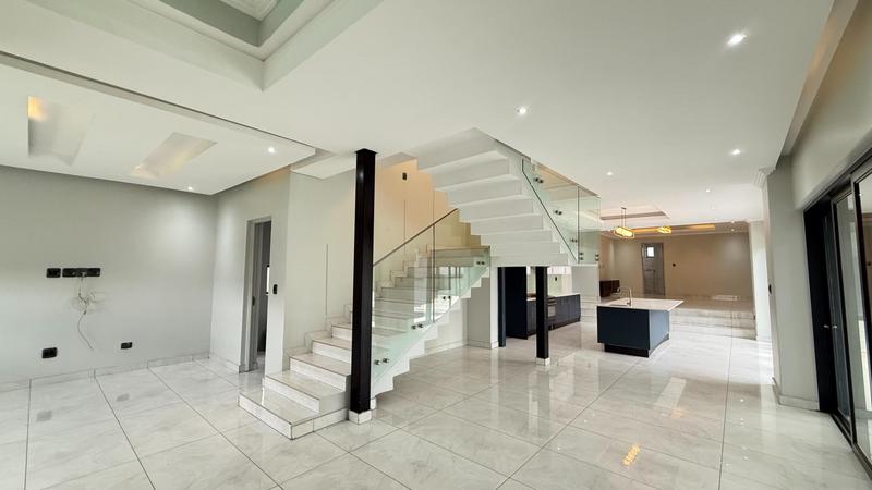 7 Bedroom Property for Sale in Midstream Ridge Gauteng