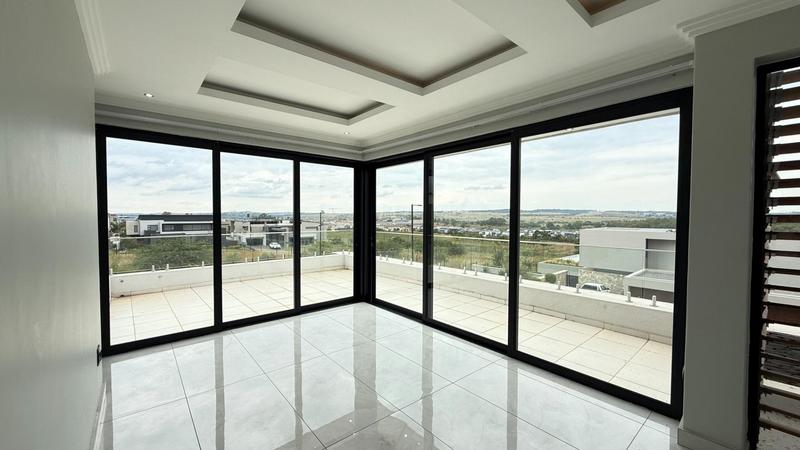 7 Bedroom Property for Sale in Midstream Ridge Gauteng