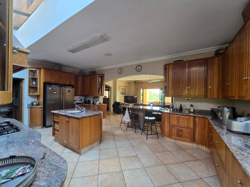 To Let 4 Bedroom Property for Rent in Waterkloof Ridge Gauteng