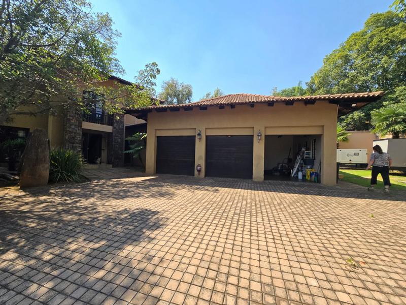To Let 5 Bedroom Property for Rent in Waterkloof Ridge Gauteng