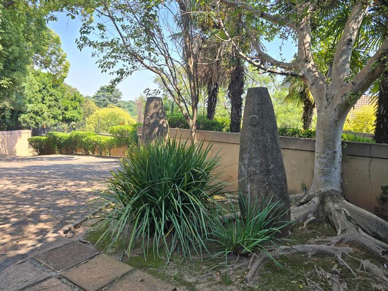 To Let 5 Bedroom Property for Rent in Waterkloof Ridge Gauteng