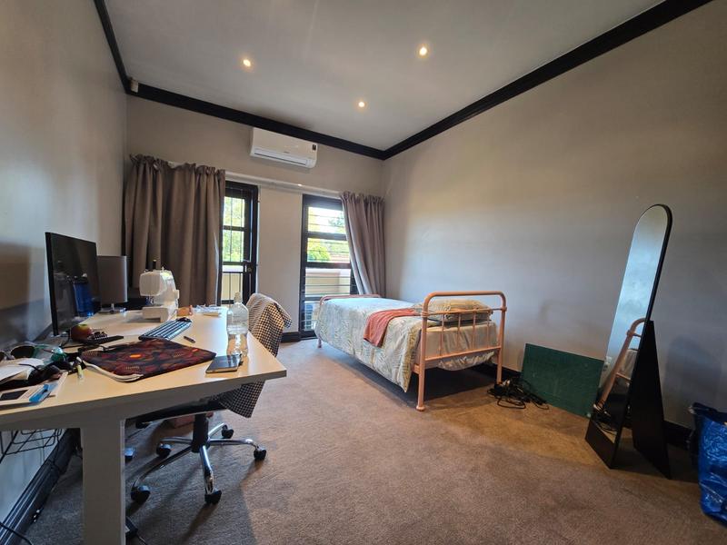 To Let 5 Bedroom Property for Rent in Waterkloof Ridge Gauteng