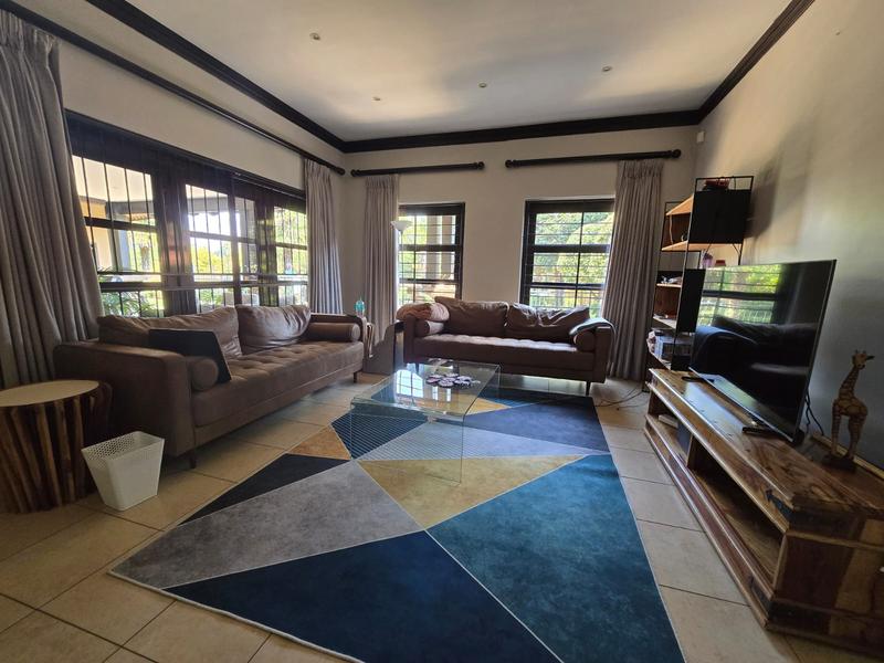 To Let 5 Bedroom Property for Rent in Waterkloof Ridge Gauteng
