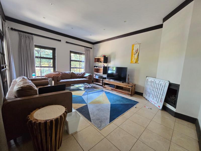 To Let 5 Bedroom Property for Rent in Waterkloof Ridge Gauteng