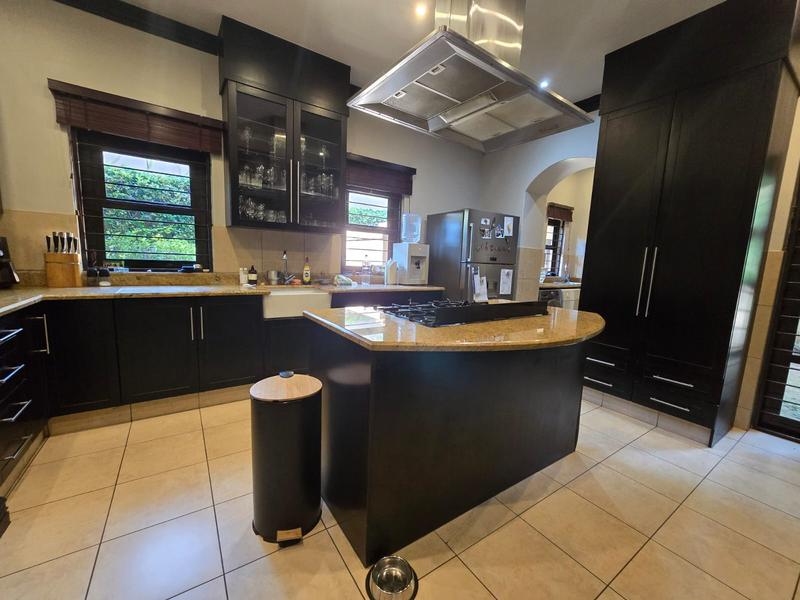 To Let 5 Bedroom Property for Rent in Waterkloof Ridge Gauteng
