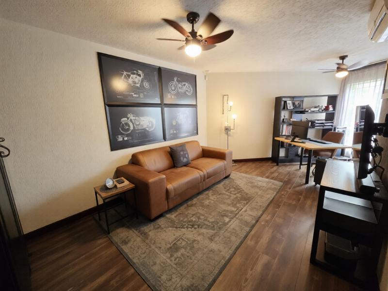 8 Bedroom Property for Sale in Zwartkop Gauteng