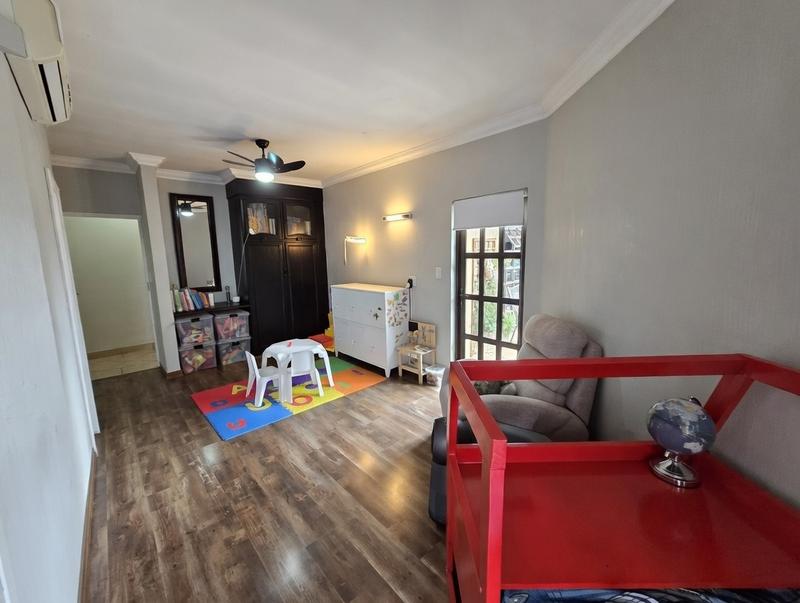 8 Bedroom Property for Sale in Zwartkop Gauteng