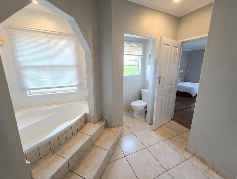 8 Bedroom Property for Sale in Zwartkop Gauteng