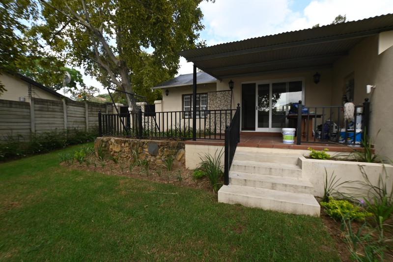 To Let 1 Bedroom Property for Rent in Rivonia Gauteng