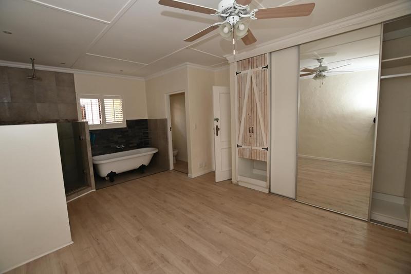 To Let 1 Bedroom Property for Rent in Rivonia Gauteng