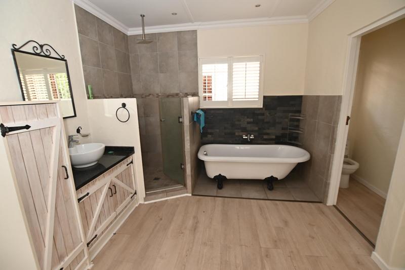 To Let 1 Bedroom Property for Rent in Rivonia Gauteng