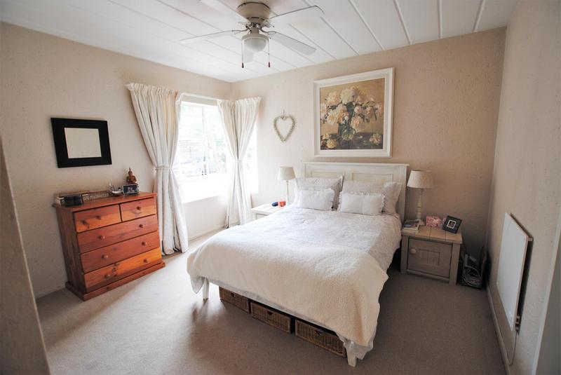 1 Bedroom Property for Sale in Rivonia Gauteng