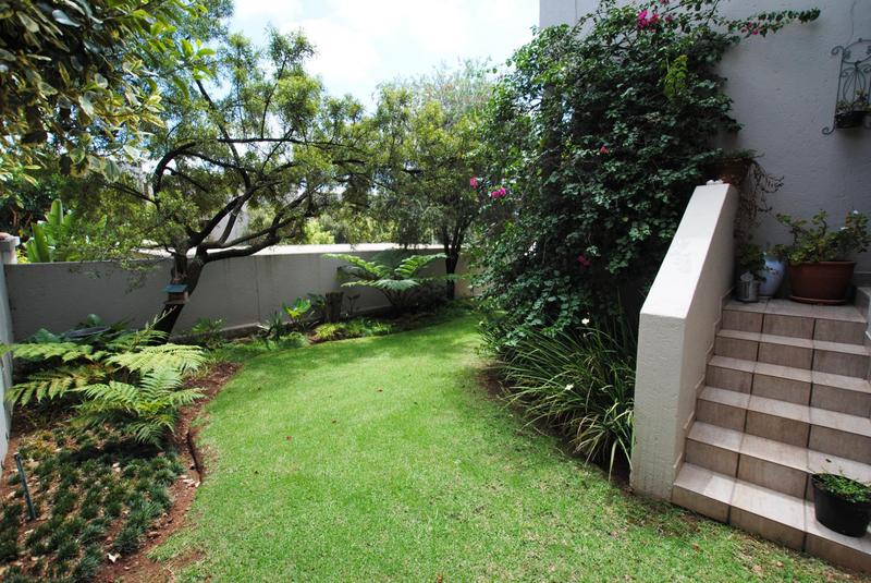 1 Bedroom Property for Sale in Rivonia Gauteng