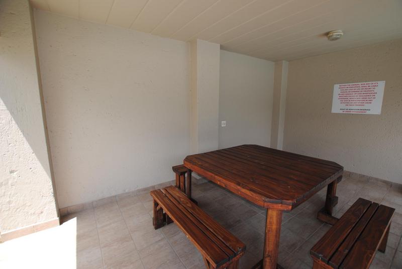 1 Bedroom Property for Sale in Rivonia Gauteng