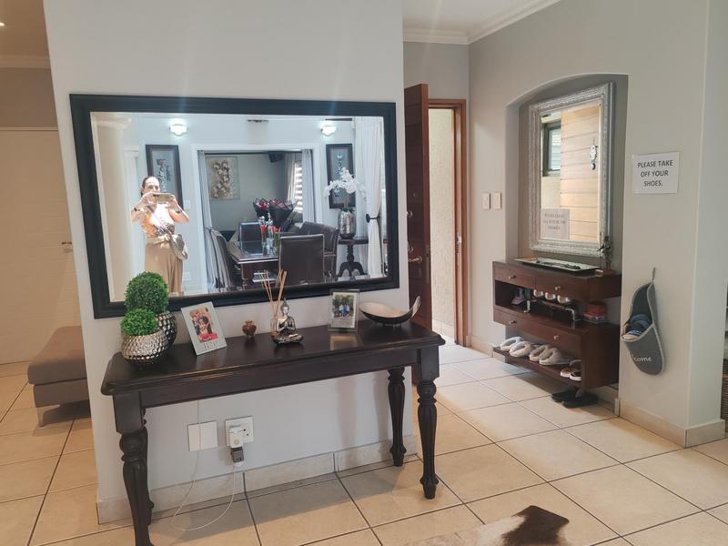 To Let 4 Bedroom Property for Rent in Bedfordview Gauteng