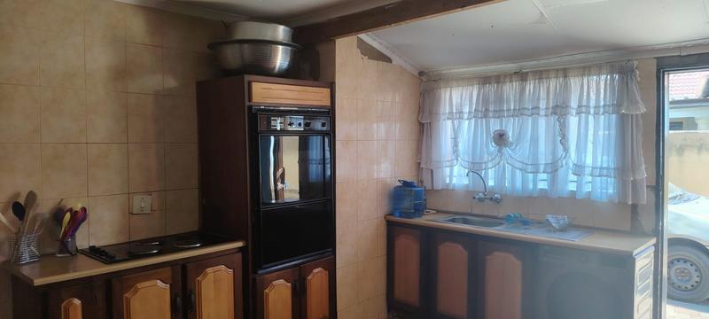 To Let 3 Bedroom Property for Rent in Kagiso Gauteng