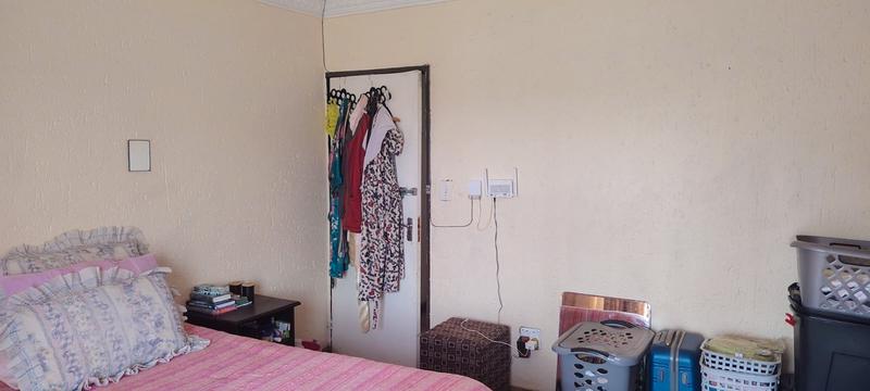 To Let 3 Bedroom Property for Rent in Kagiso Gauteng