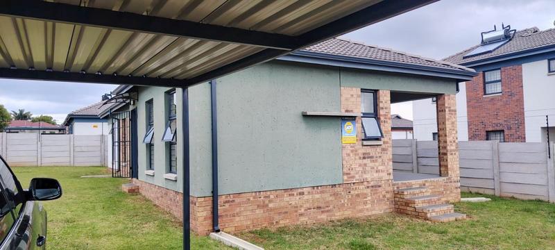 4 Bedroom Property for Sale in Mindalore Gauteng