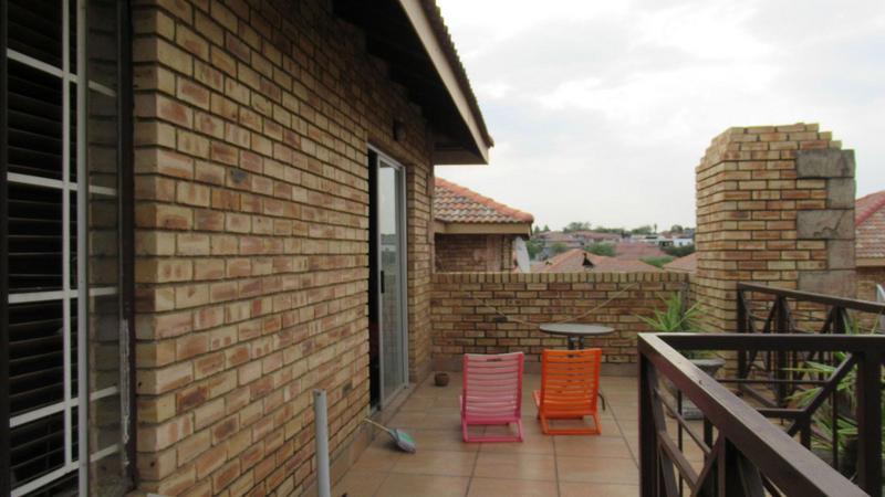 3 Bedroom Property for Sale in Willowbrook Gauteng