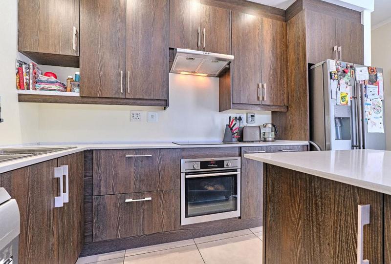 3 Bedroom Property for Sale in Carlswald Gauteng