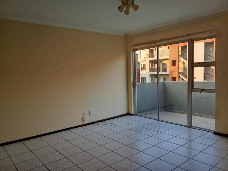 2 Bedroom Property for Sale in Vorna Valley Gauteng