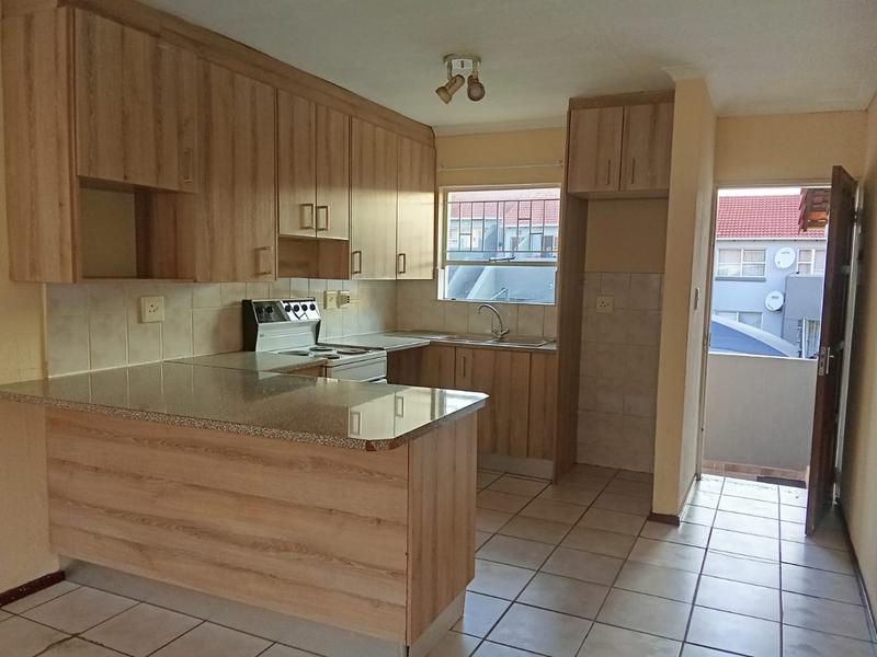 2 Bedroom Property for Sale in Vorna Valley Gauteng