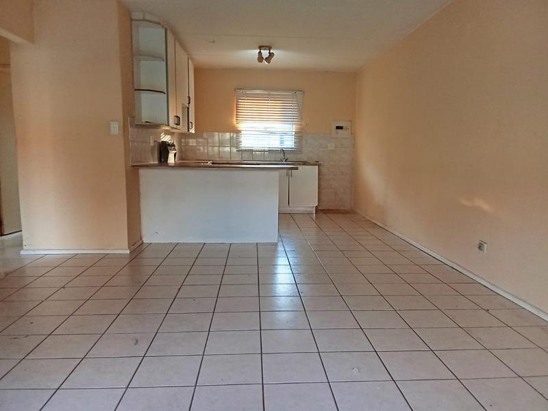 2 Bedroom Property for Sale in Vorna Valley Gauteng
