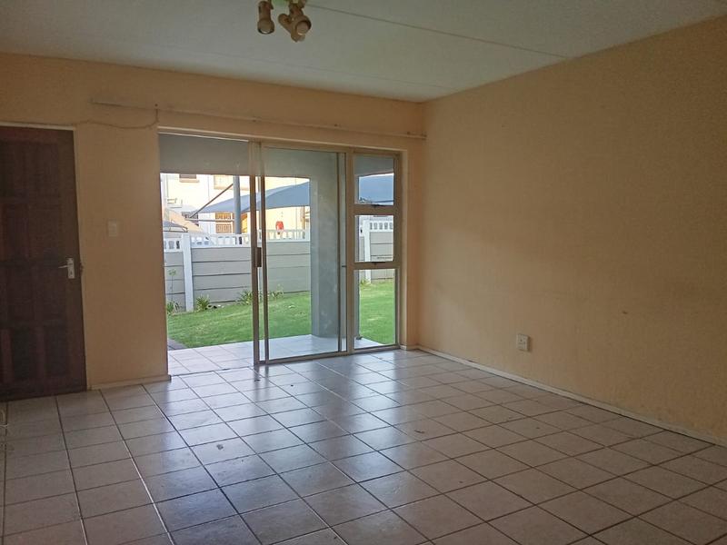 2 Bedroom Property for Sale in Vorna Valley Gauteng