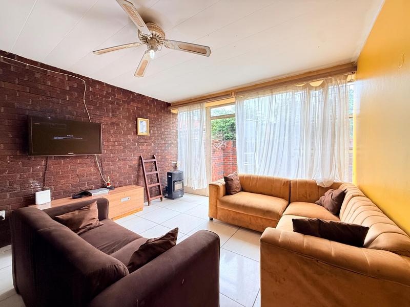 1 Bedroom Property for Sale in Germiston South Gauteng