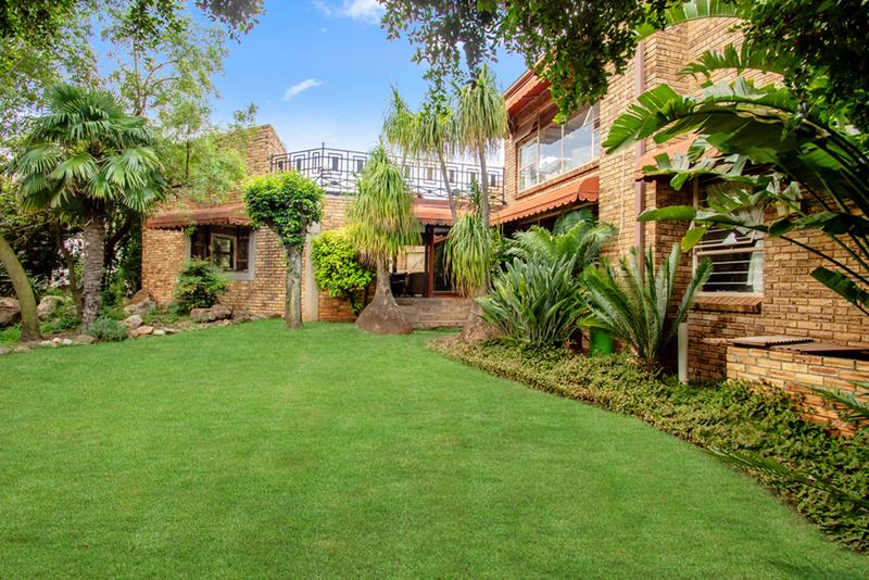 4 Bedroom Property for Sale in Noordheuwel Gauteng