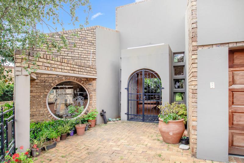 4 Bedroom Property for Sale in Noordheuwel Gauteng