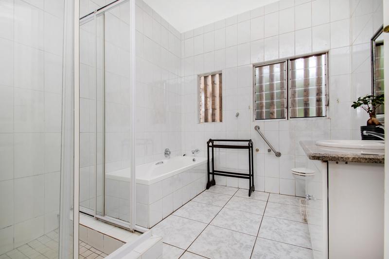 4 Bedroom Property for Sale in Noordheuwel Gauteng