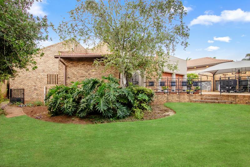 4 Bedroom Property for Sale in Noordheuwel Gauteng