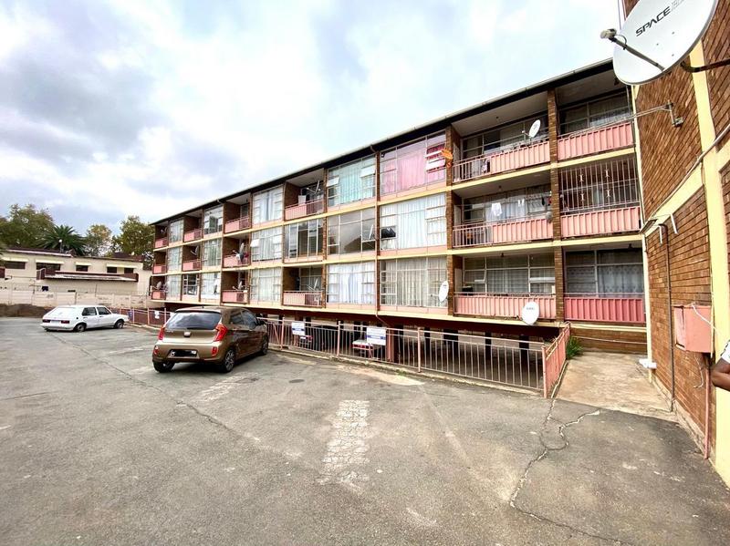 2 Bedroom Property for Sale in Florida Gauteng