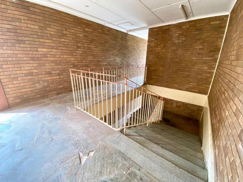 2 Bedroom Property for Sale in Florida Gauteng