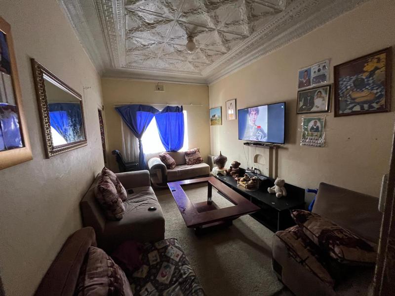 5 Bedroom Property for Sale in Rosettenville Gauteng