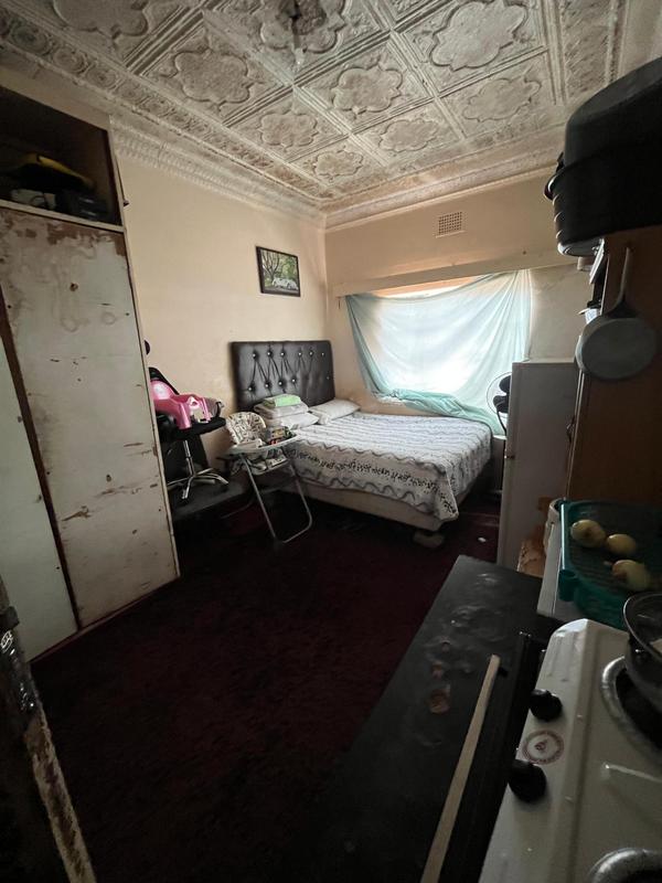 5 Bedroom Property for Sale in Rosettenville Gauteng