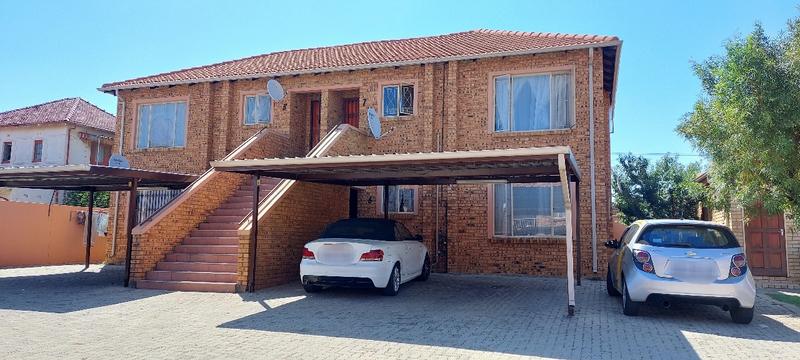 2 Bedroom Property for Sale in Rosettenville Gauteng