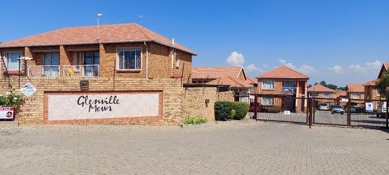 2 Bedroom Property for Sale in Rosettenville Gauteng